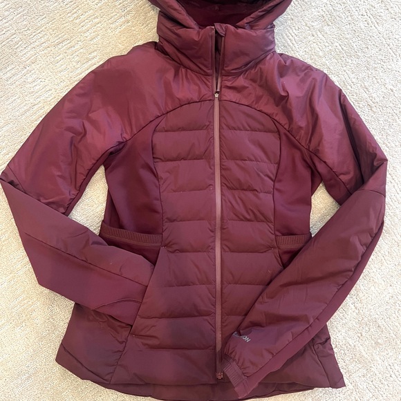Lululemon “Down for It All” jacket size 8 - Picture 3 of 11